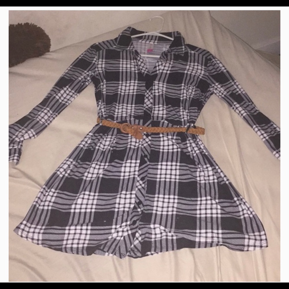 Plad no boundaries button up dress